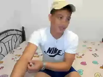 urfucker_vinz webcam model stream image
