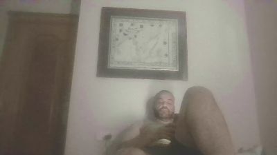 BottomXXLWolf webcam cam4 model stream image