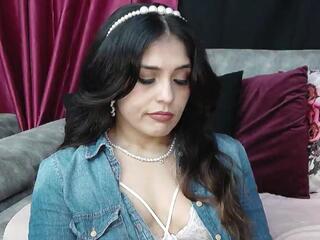 Cloe Ferrel webcam model stream image