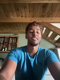 Axel_black10 webcam stripchat model stream image