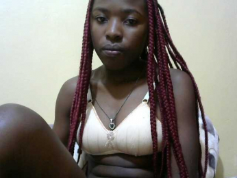 Petitepussie webcam model stream image