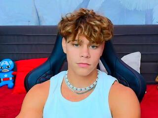 Spencer Roth webcam model stream image