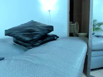 darwin_ggh webcam model stream image