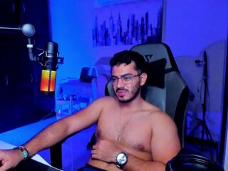 Bruno Oconer webcam model stream image