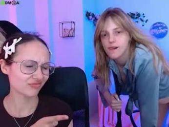 alexis_pink webcam model stream image