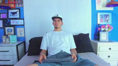 Sharon_Tyga20 webcam model stream image