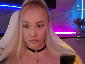 In-your-fucking-mind webcam model stream image