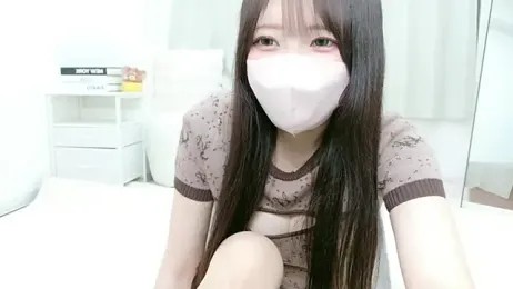 yuinachan_v webcam model stream image