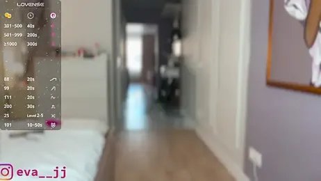 Eva_JJ webcam model stream image