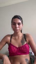 Lyviaa_ webcam model stream image