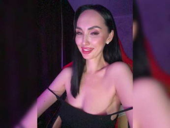 AnnaBlackFlame webcam model stream image