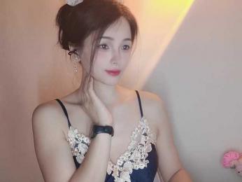 -July- webcam model stream image