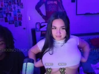 nikkinotnicki00 webcam model stream image