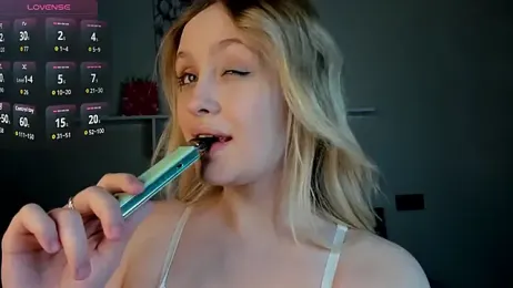 Julliakoill webcam model stream image