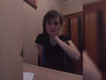 Hellenalonenochka webcam model stream image