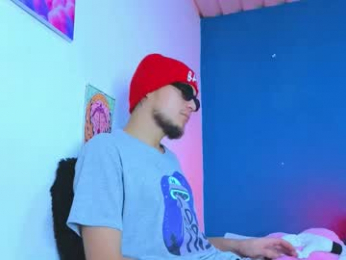 holy_taby_ webcam model stream image