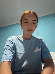 Carithooo webcam model stream image