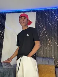 Yoim_Williams webcam model stream image