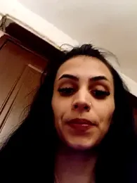 yasmine26 webcam stripchat model stream image