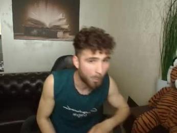 kyloeast webcam model stream image