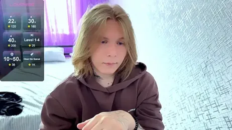 Hirtay webcam model stream image