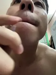 Ryandyan webcam model stream image