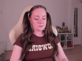 lil_happiness webcam model stream image