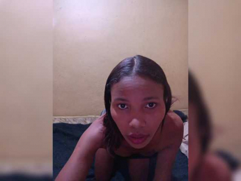 Fifieh webcam bongacams model stream image