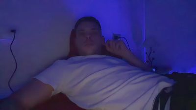 vezzo99 webcam model stream image