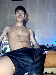 dareck_18 webcam stripchat model stream image