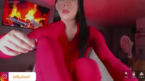 danna_v webcam model stream image