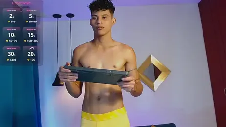 KamiSuarez webcam stripchat model stream image