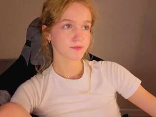 suedreamyy webcam model stream image