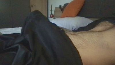 wetshorts webcam model stream image