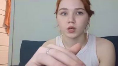 ZettaNeubaum webcam model stream image