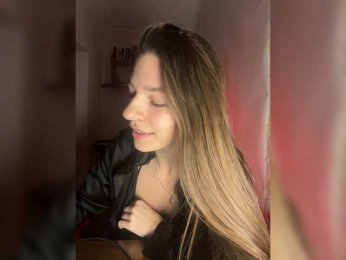 Vesta22 webcam model stream image