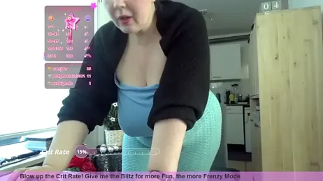 MilfGina webcam model stream image