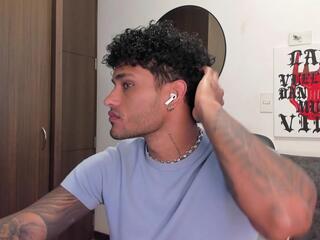 Alessandro Vanni webcam flirt4free model stream image