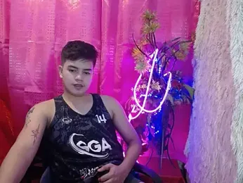 urbigcutienasio webcam model stream image