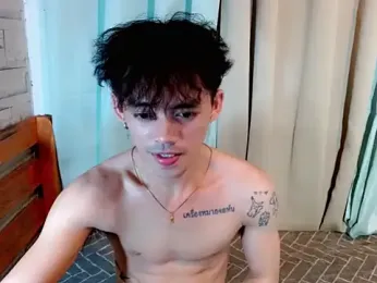 urhunky_boy webcam model stream image