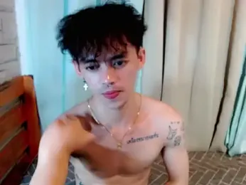 urhunky_boy webcam model stream image