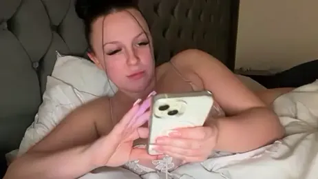 riri_bstvx webcam model stream image