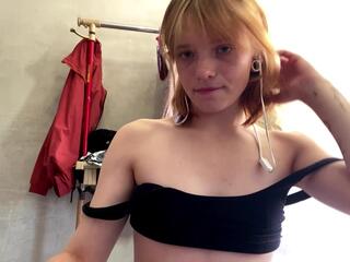 Nieves Vy webcam flirt4free model stream image