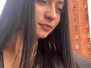 Daphne Rosse webcam model stream image
