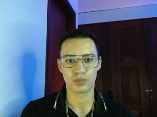 Young Erick webcam model stream image