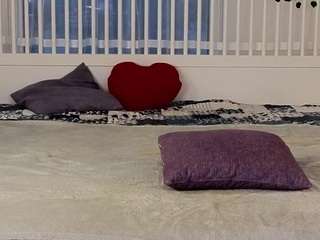 carolynelowthorp webcam camsoda model stream image