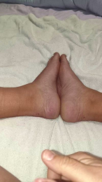 manumad33 webcam model stream image