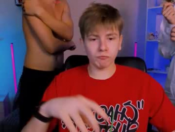 lucas_long_ webcam model stream image