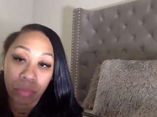 missprettypocahontas webcam model stream image