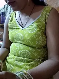 O_My_GoodnesS webcam stripchat model stream image